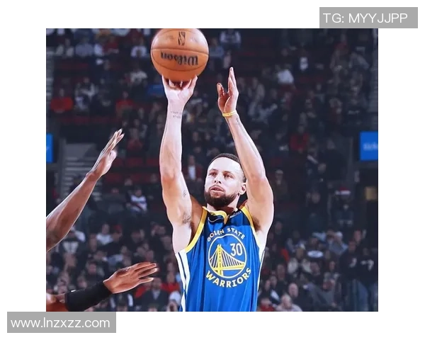 库里回归飙难以想象超远三分球，逾越乔丹缔造史上榜首神纪录